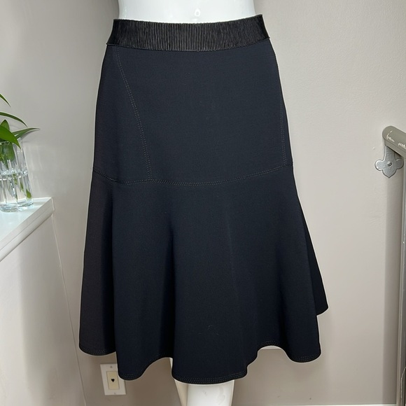 Aquilano Rimondi Sz 42 Wool Viscose Acetate Full Zip Front or Back Skirt - Picture 1 of 8